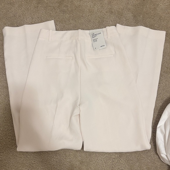 Aritzia White Women's Trousers - Picture 2 of 5